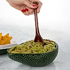 Taça de guacamole em forma de abacate