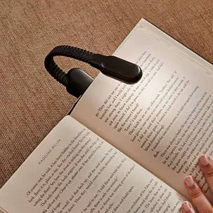 Luz de leitura recarregável