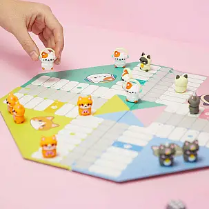 Jogo de parcheesi kawaii com gatinhos