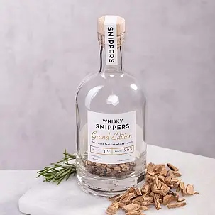 WHISKY SNIPPERS. Faça o seu próprio whisky numa garrafa. 700ml